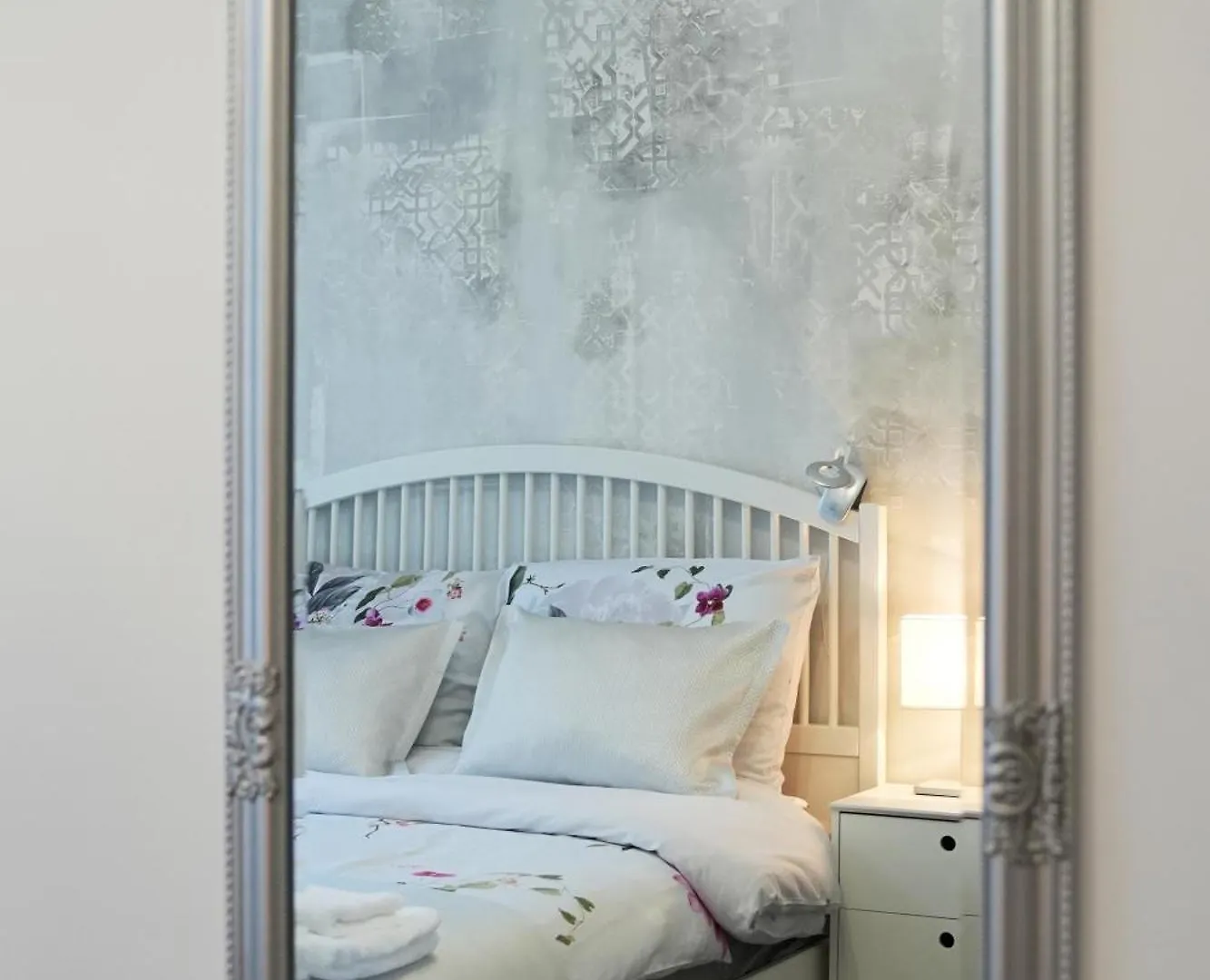 Decor Apartman Eger Apartment